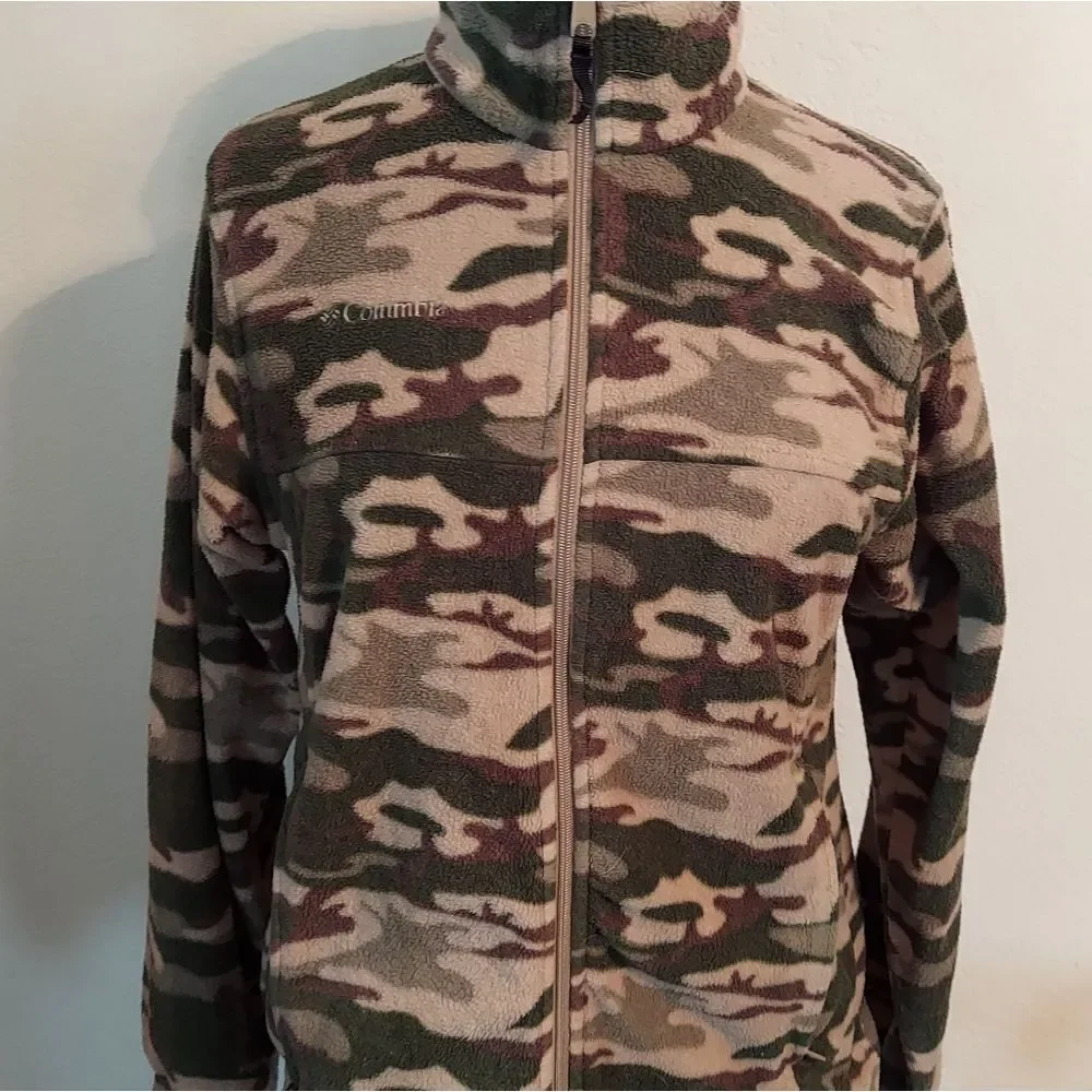 Columbia Fleece Camouflage Zip Up Jacket 14-16